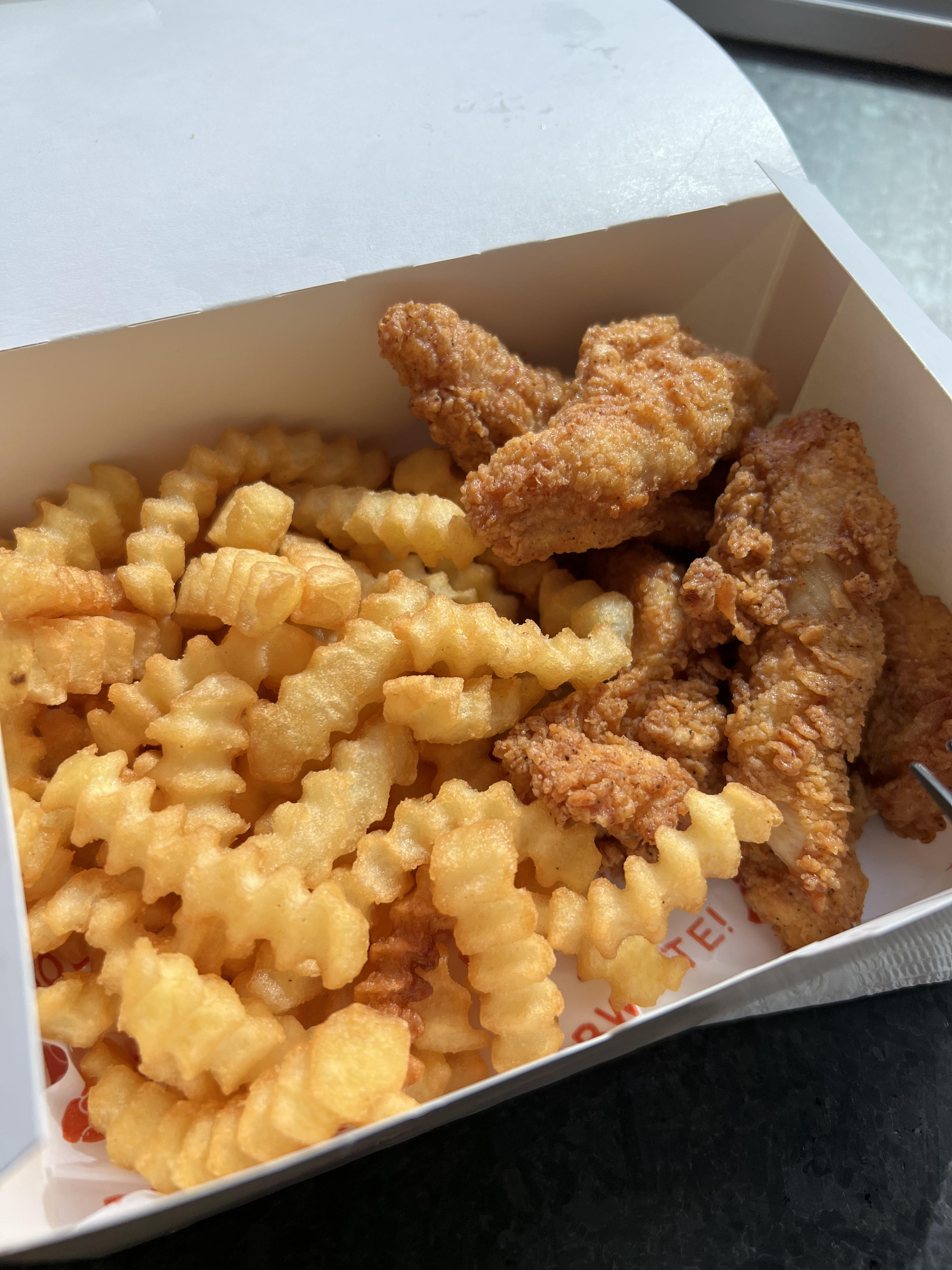 bob white - chicken tenders box with fries